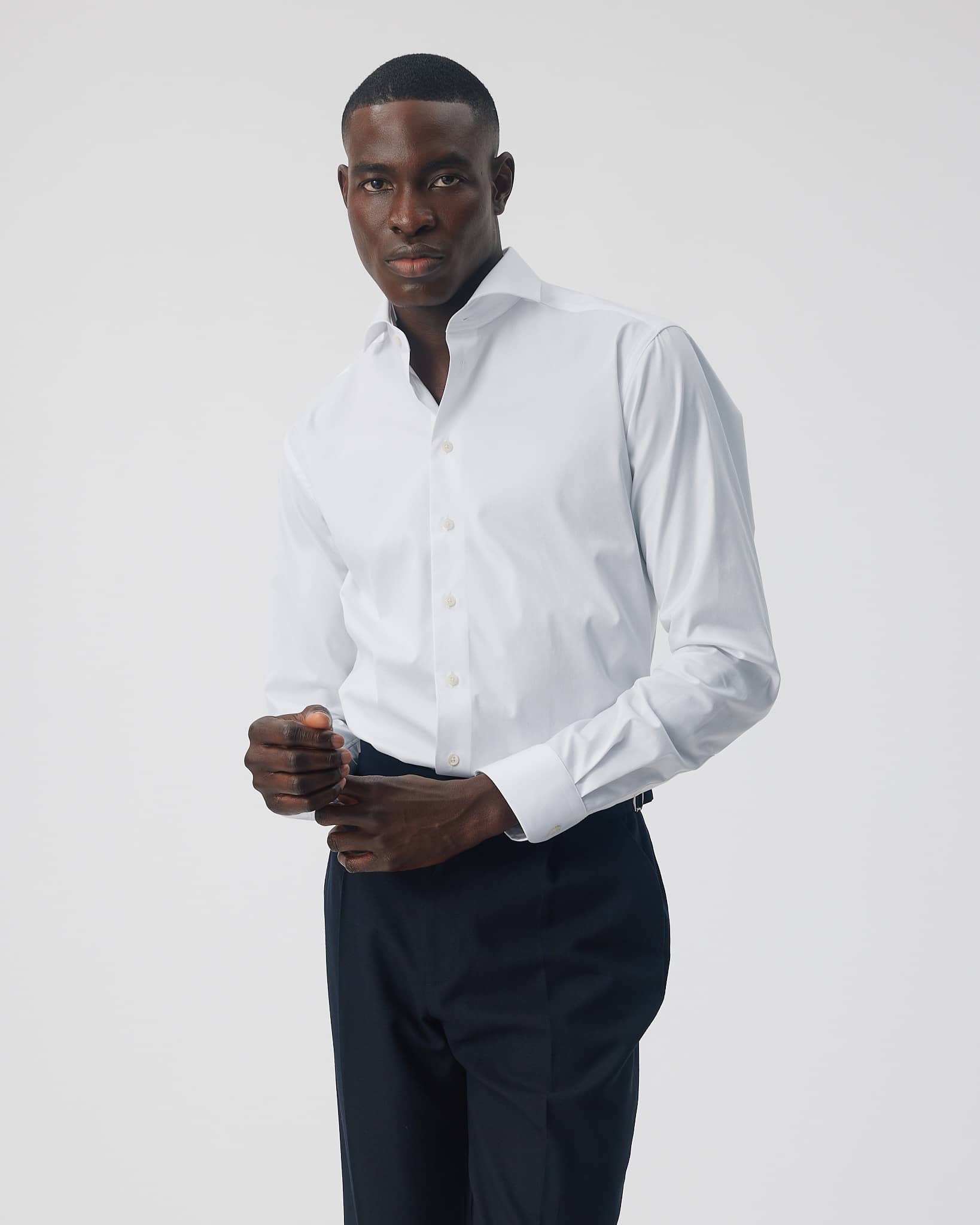 info_Model: 193 cm/84 kg in Slim L Long (41-42)