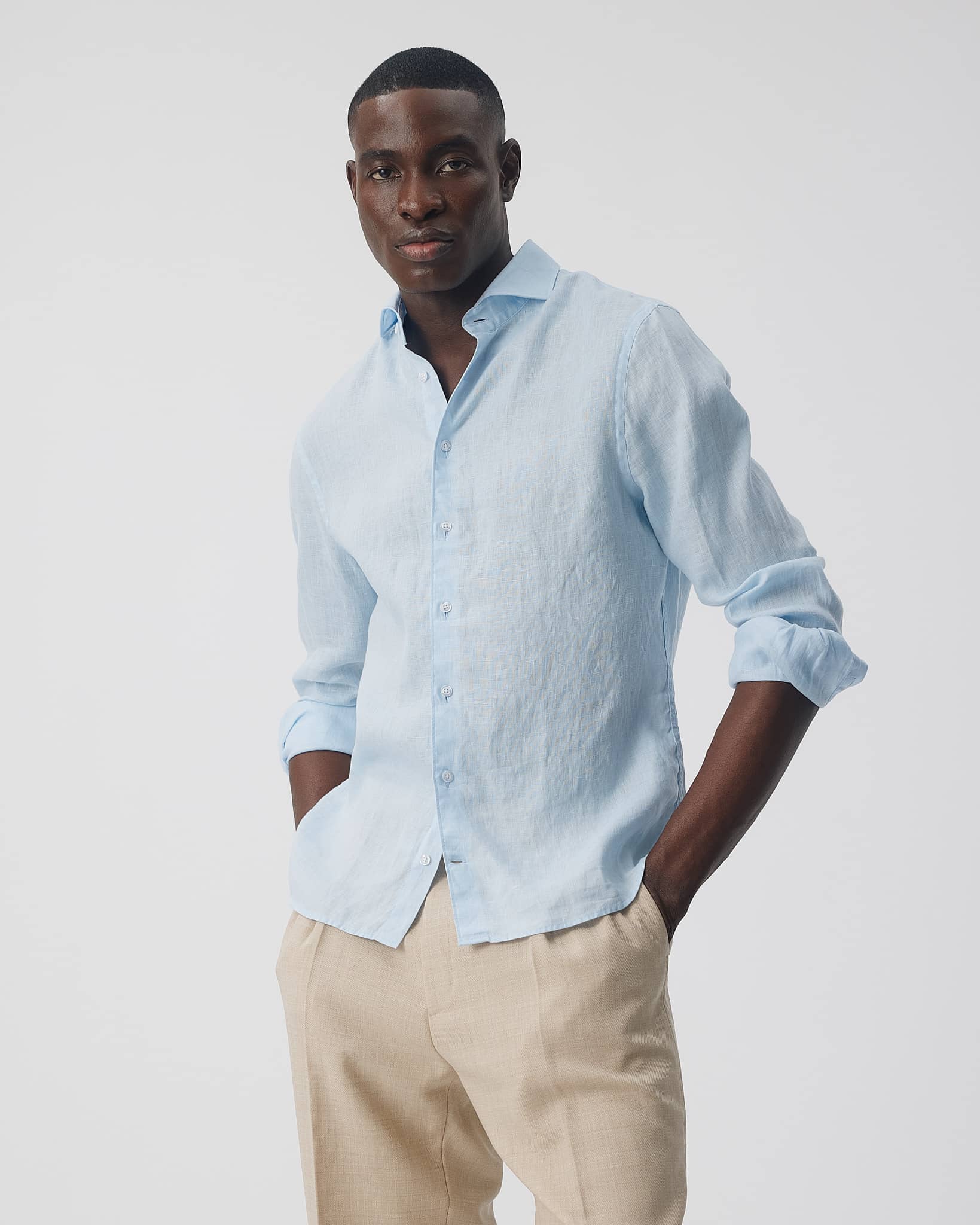 info_Model: 193 cm/84 kg in Super slim L (41-42)