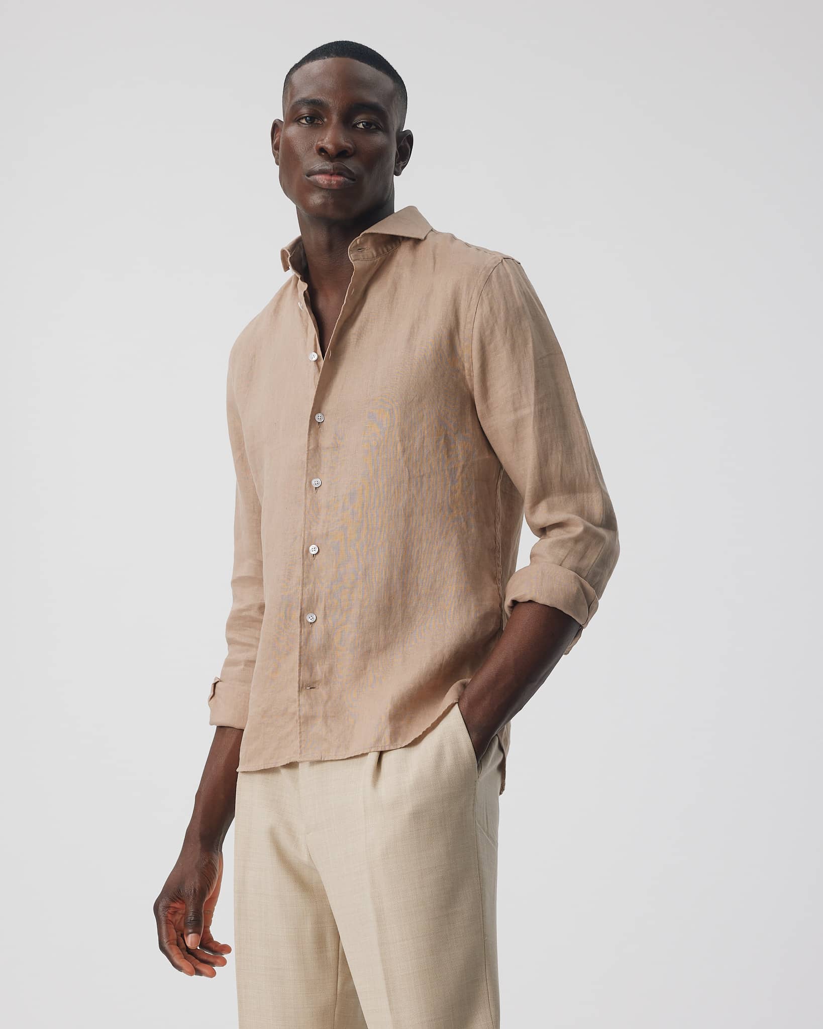 info_Model: 193 cm/84 kg in Super slim L (41-42)