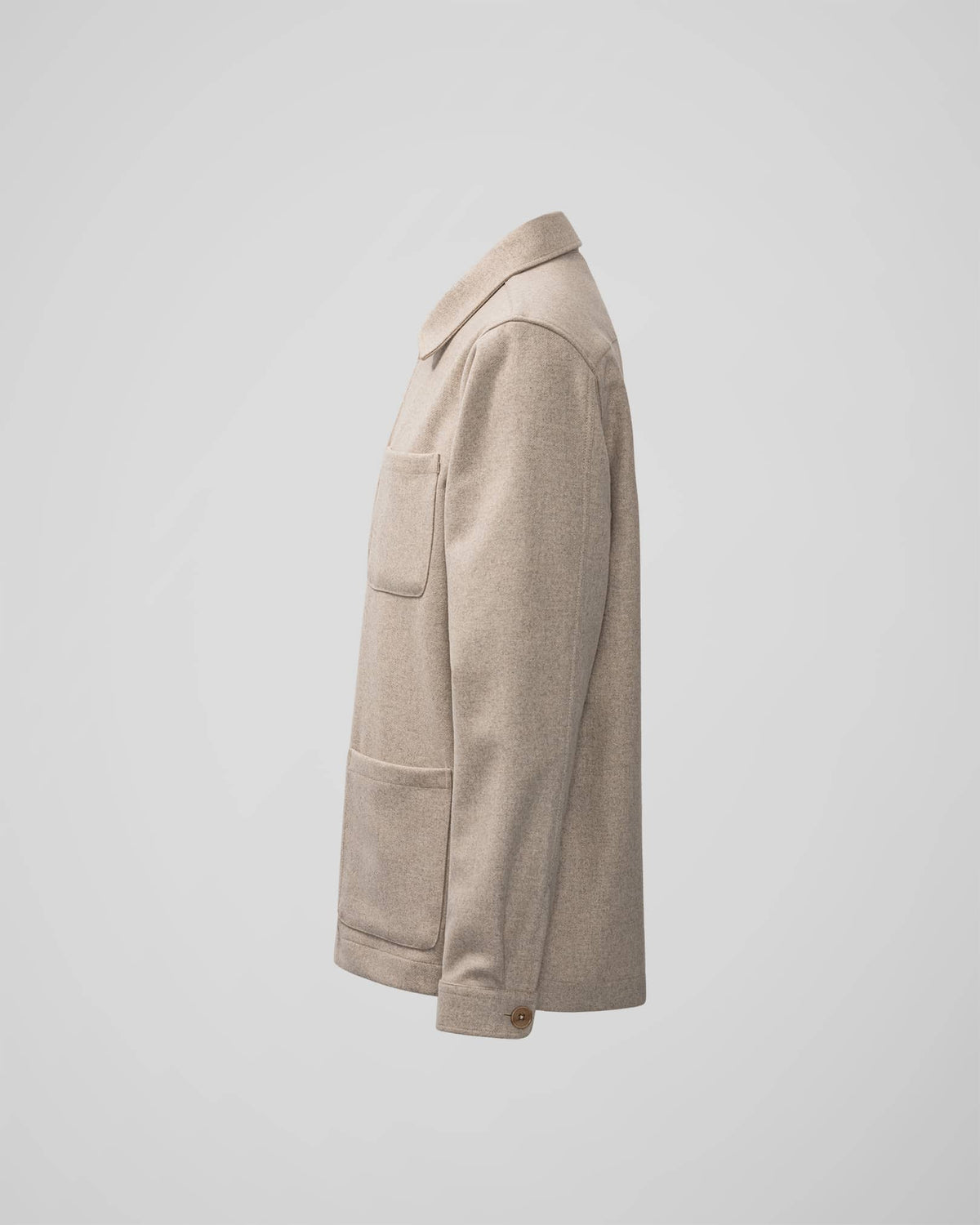 The Wool Overshirt | sand uld overshirt set fra siden fra BARONS