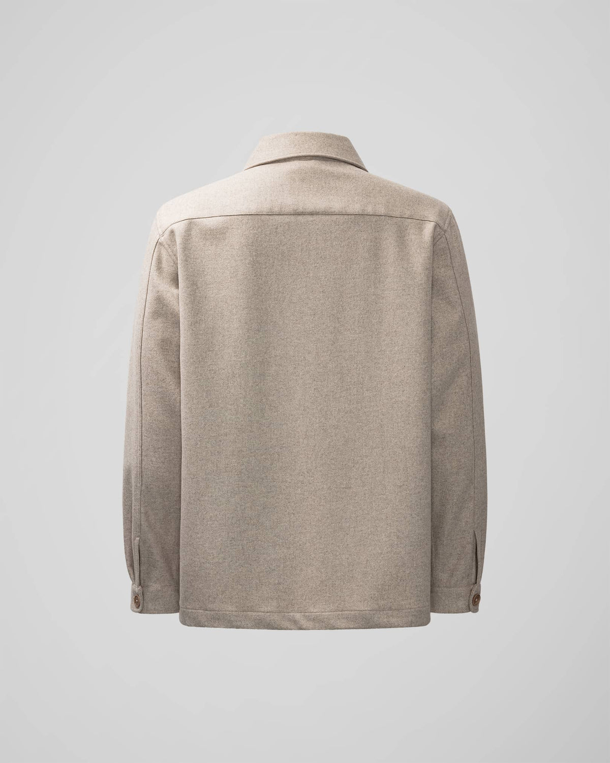 The Wool Overshirt | sand uld overshirt set bagfra fra BARONS