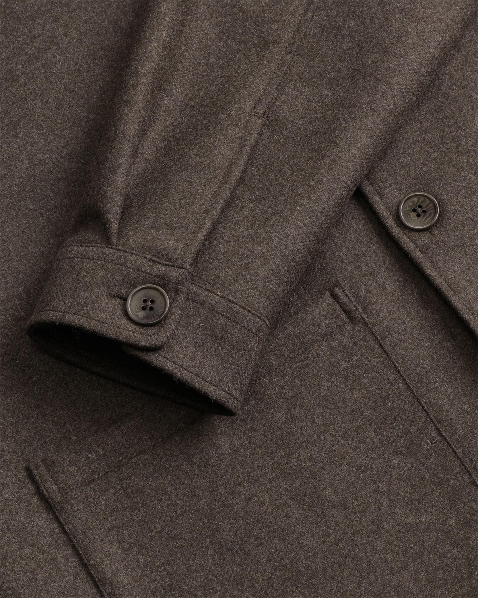 The Driver | Dark Brown