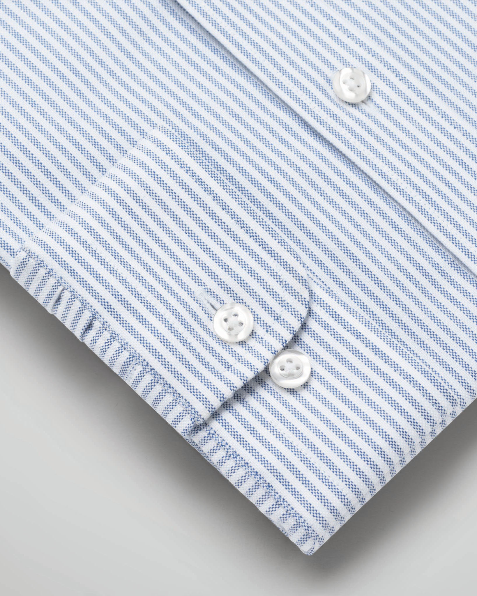 The Founder 4.0 | Light blue stripe