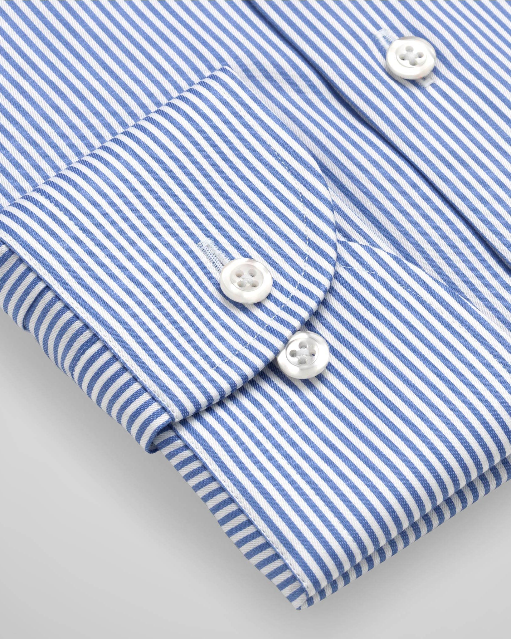 The Lawyer 4.0 | Middenblauwe streep